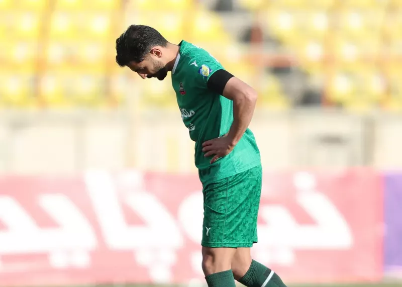 کاپیتان شمس آذر: پنالتی؟ شما بیایید جای من بزنید