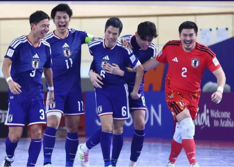 ژاپن 6 - افغانستان 0: وداع از جام با شمشیر سامورایی‌