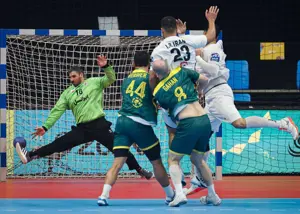 بررسی 10 ساعته عملکرد تیم ملی هندبال