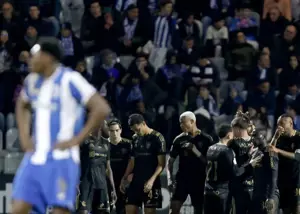 پورتو به مورینیو جان دوباره بخشید