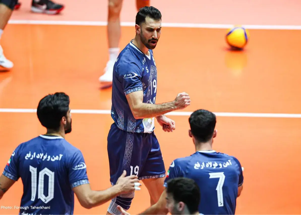 سپاهان رسما رتبه سوم را تحویل داد