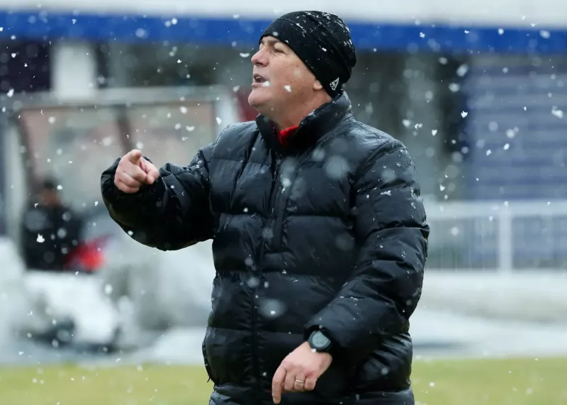 تمرین تراکتور دوباره برفی شد! (عکس)