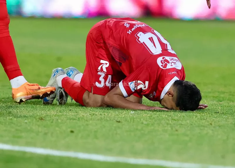 گلزن پرسپولیس در کنار مهدوی‌کیا