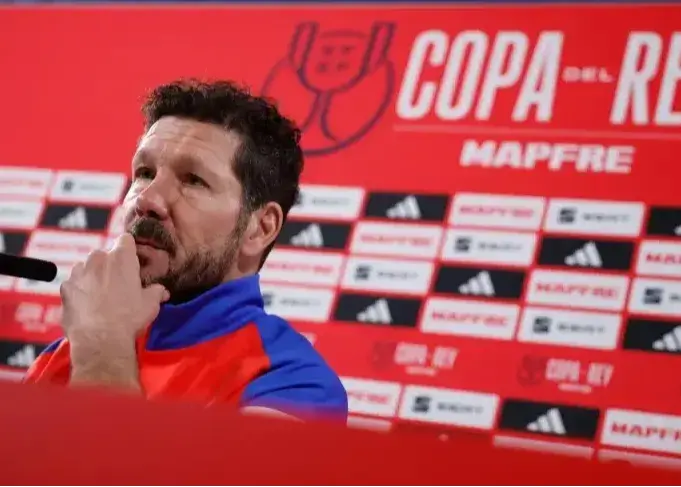 سیمئونه: می‌خواهید از حرف‌هایم جنجال درست کنید