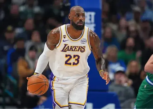 پایان شایعات جنجالی لبران جیمز در لس‌آنجلس!