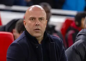 جنجال حرفهای اشلوت: کلوپ کجایی که یادت بخیر!