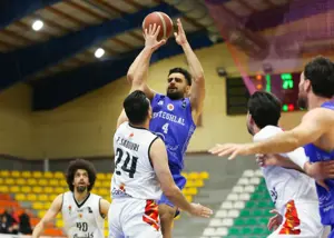 ‏استقلال با صدرنشینی به تعطیلات رفت