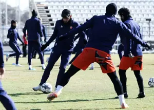 ترابی آماده حمله به علی علیپور