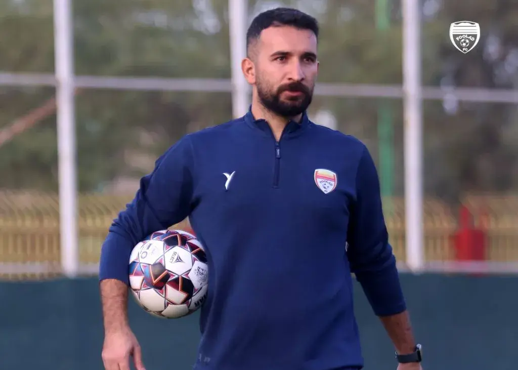 یک مربی به کادرفنی فولاد اضافه شد