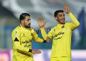 شمس‌آذر، شکست پس از معجزه ده نفره (عکس)