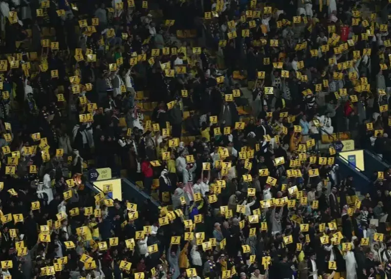 حمایت تمام‌قد هواداران النصر از رونالدو (عکس)