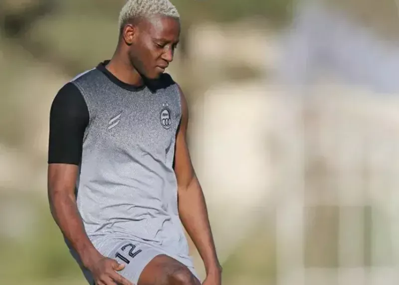 وضعیت نامشخص یک بازیکن خارجی استقلال