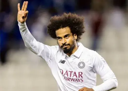 اکرم عفیف با هت‌تریک به تراکتور رسید!