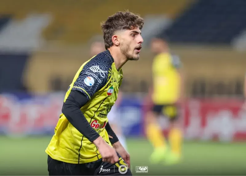 سپاهان با هفت مهاجم مقابل خیبر خرم آباد!