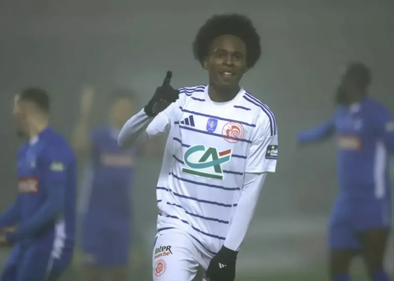 رسمی: مسی به فوتبال عربستان رفت