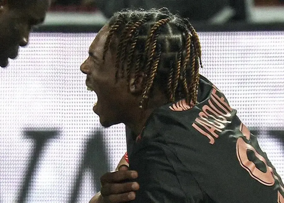 فریادهای نگران‌کننده: خرید جدید لیورپول مصدوم شد