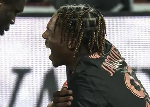 فریادهای نگران‌کننده: خرید جدید لیورپول مصدوم شد