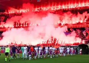 معجزه فوتبال: تیم تازه صعود کرده قهرمان می‌شود