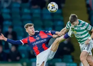 مصدومیت شوکه‌کننده: ستاره اسکاتلندی بیهوش شد