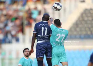 چادرملو 2- پیکان 0: زیباترین گل‌ها را دیدیم!