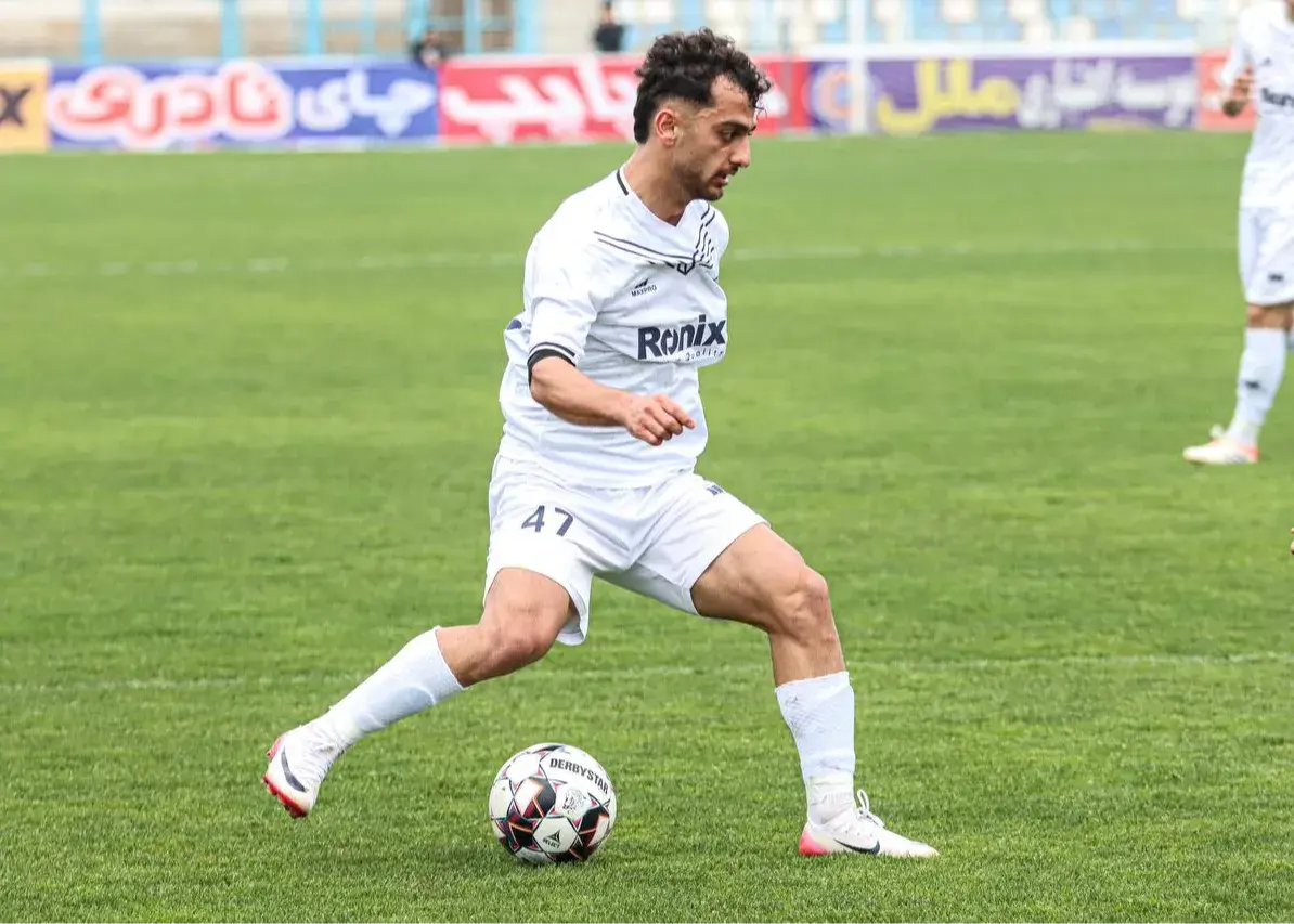 فخریان یک قدم تا گل انتقامی! (عکس)