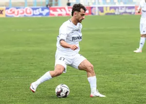 فخریان یک قدم تا گل انتقامی! (عکس)