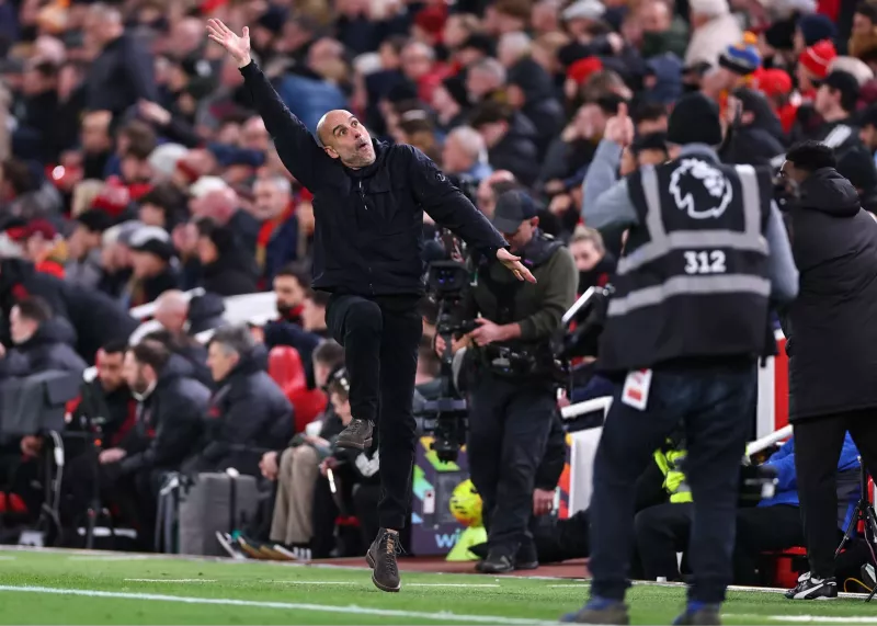 گواردیولا: پشت گوش آرسنال نفس می‌کشیم!