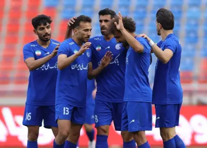 باورنکردنی: استقلال خوزستان و 18 پنجره بسته!