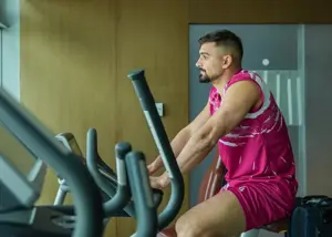 سدلار در اسپایر به کارهای بدش فکر می‌کند!