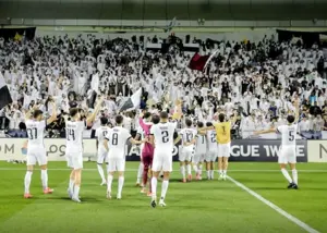 السد همه بلیتها را از تراکتور خرید!