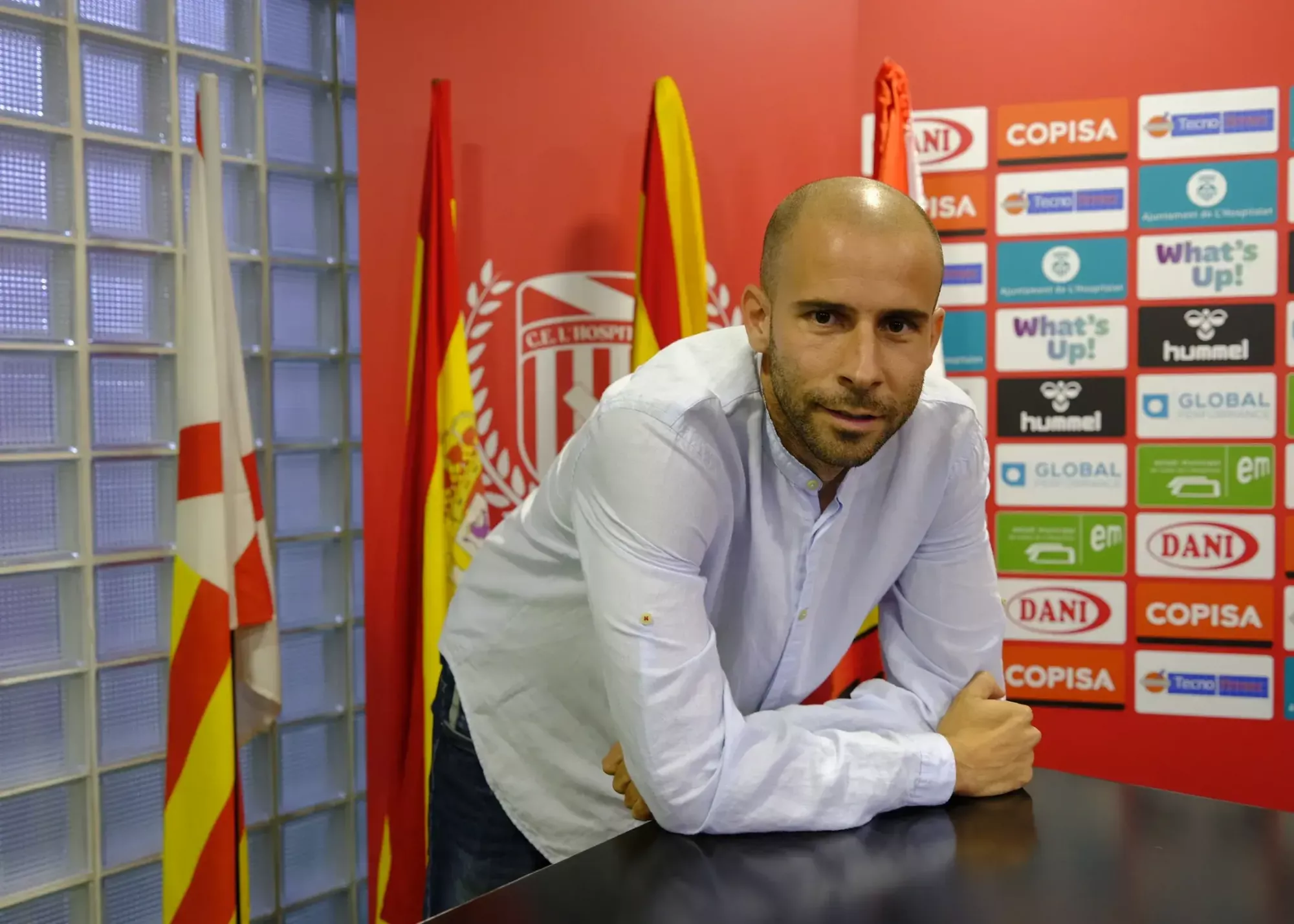 استعفای مربی اسپانیایی پس از حمله به اعضای خانواده‌اش