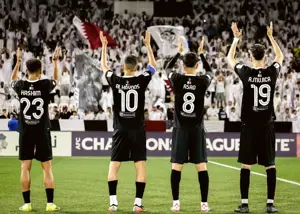 جشن مفصل زعیم بعد از شکست تراکتور (عکس)