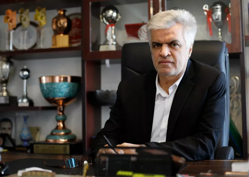 مدیرعامل پیکان: با زبان خوش می‌گویم دست بردارید