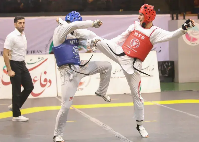 جدال مدعیان قهرمانی در لیگ برتر تکواندو