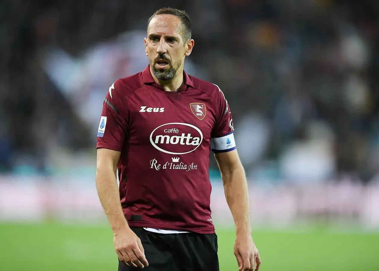 ارتباط فرانک ریبری با اپستین دروغ محض است