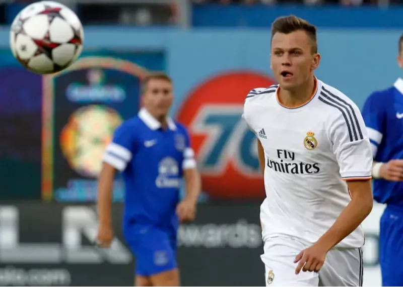 زیدان گفت بمان و من رفتم، خیلی احمق بودم!