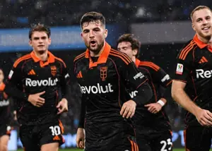 ناپولی ۱(۶) - ۱(۷) کومو: صعود تاریخی فابرگاس