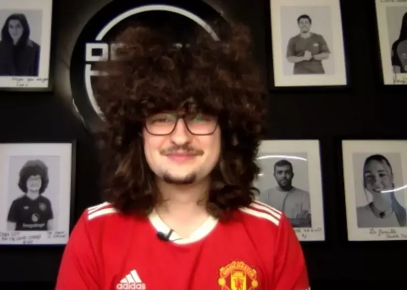 طعنه جالب سیتی به هوادار جنجالی یونایتد (عکس)