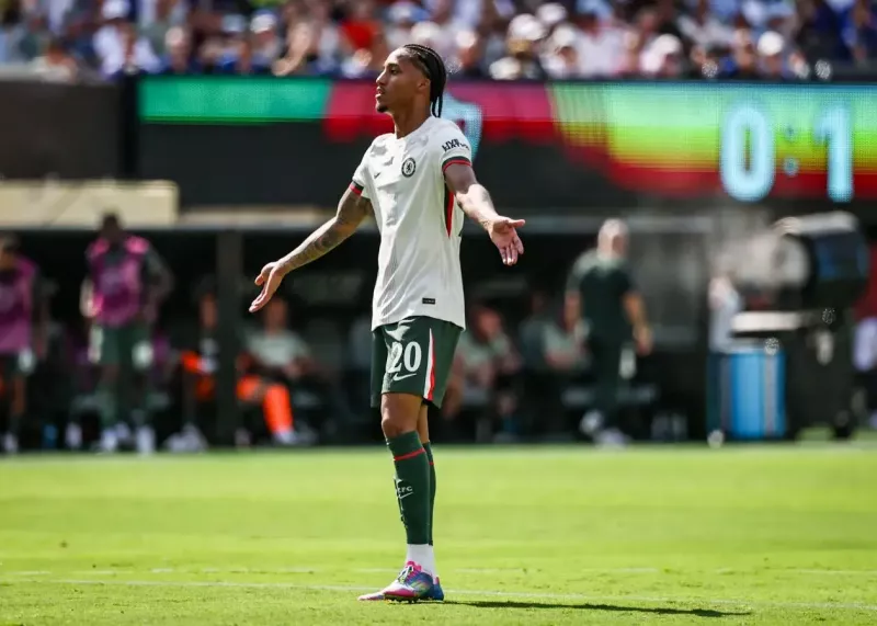 ستایش سرمربی چلسی از الماس برزیلی