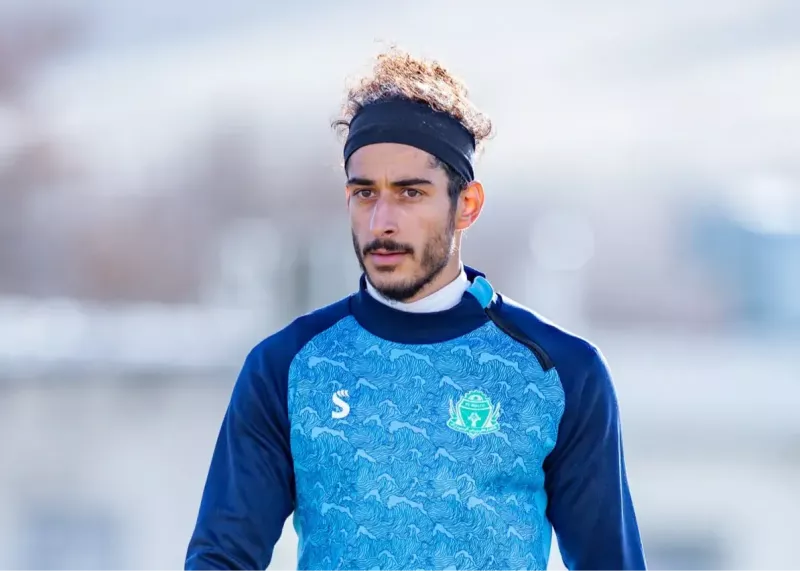 آقایی‌پور گل ساخت و حالا گل می‌خواهد (عکس)