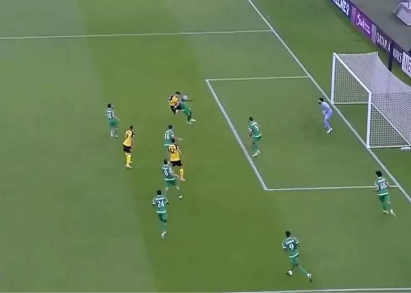 چند سانتی‌متر تا گل سریع سپاهان در آسیا (عکس)