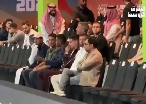 رونالدو در مسابقات پدل، پیگیر بازی النصر (عکس)