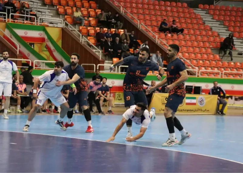 سلام استقلال به صدر جدول لیگ برتر هندبال