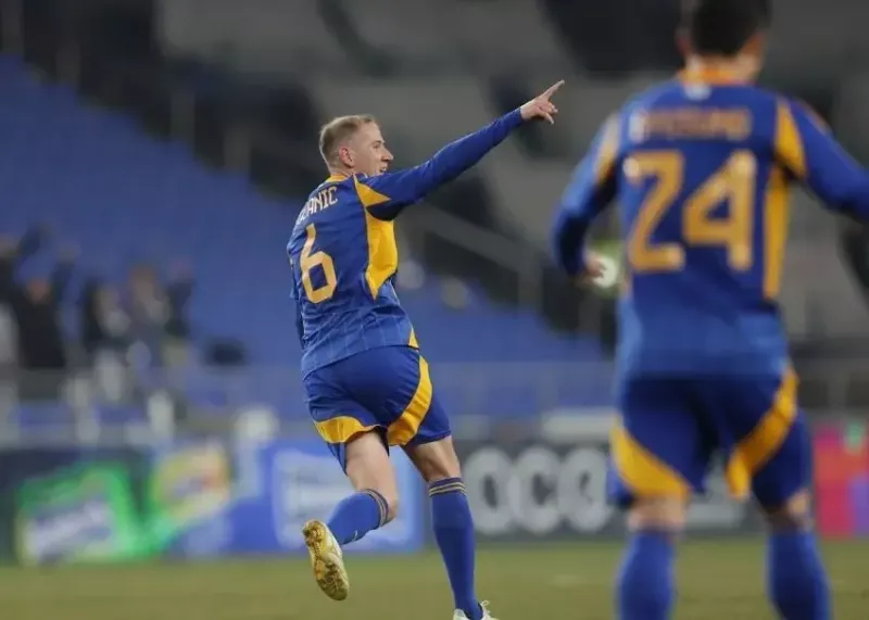 قهرمان آسیا در آستانه حذف تلخ