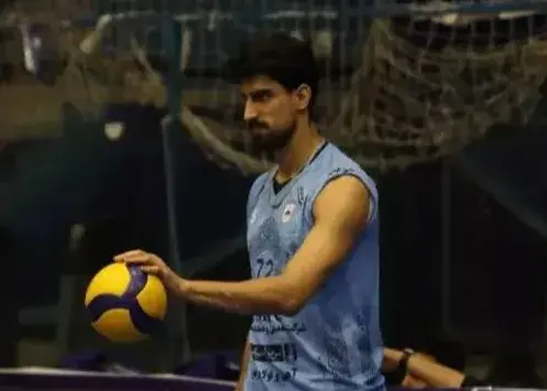 پدیده جدید والیبال ایران رقیب امیر غفور شد