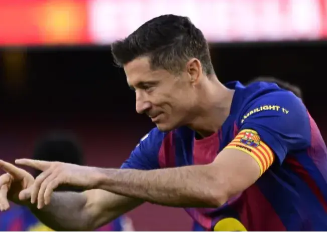 پنج پیشنهاد جذاب به ستاره بارسلونا رسید