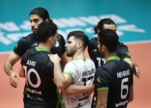 استقلال برای سقوط عجله دارد!