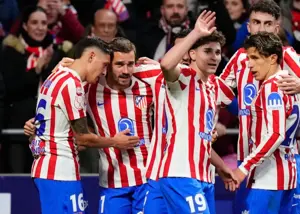 زنده از بازی توفانی: اتلتیکو مادرید 4 - بارسلونا صفر!