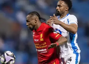 دعوا و گردن‌گیری در لیگ عربستان (عکس)