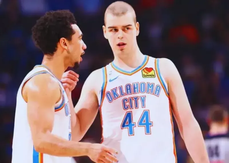 پدیده‌ای که مرگ را شکست داد تا بسکتبال بازی کند!